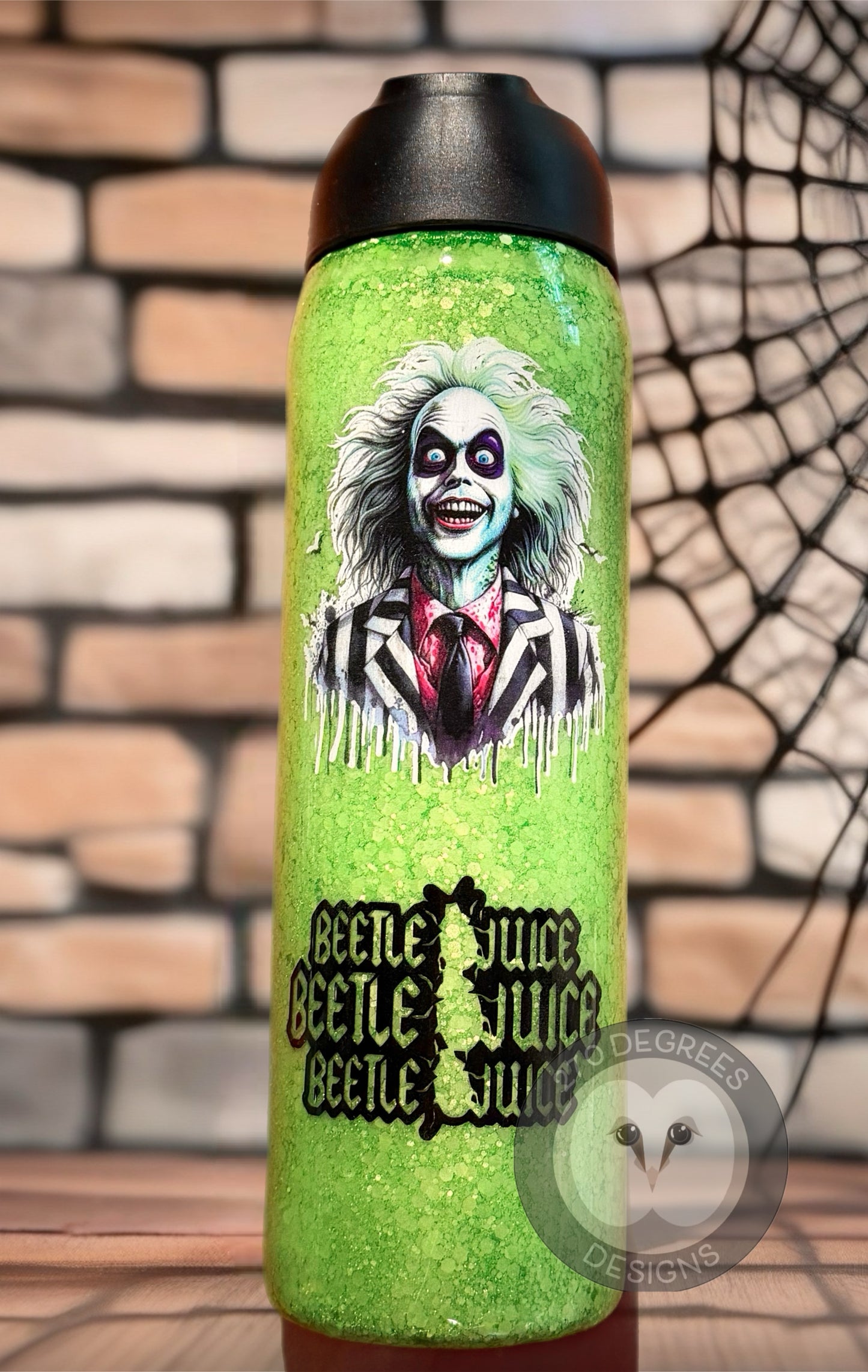 Beetle J. - 25 oz. Hydro Sip